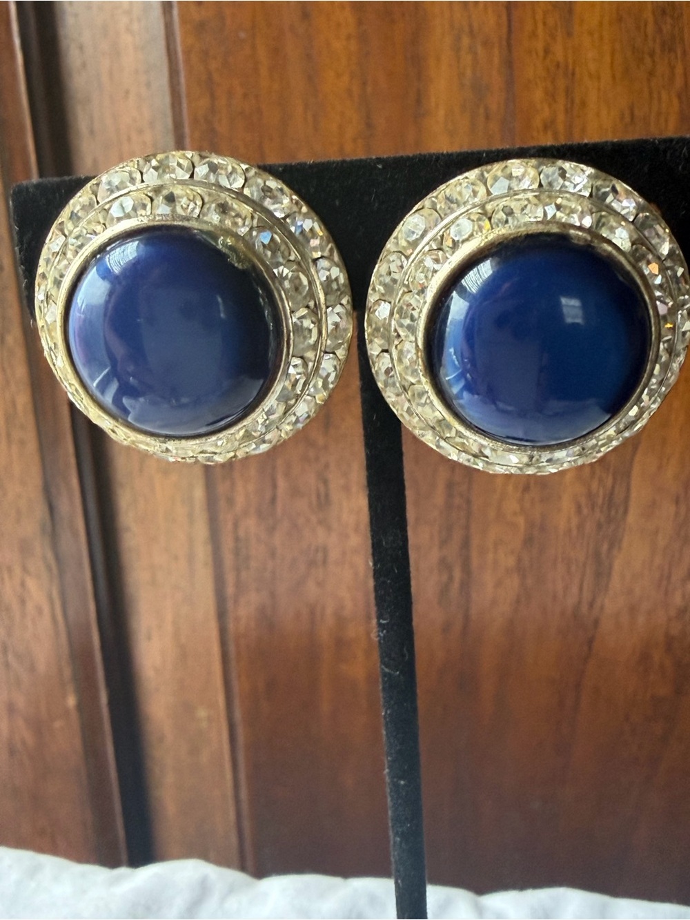 Vintage Lisner Blue Cabochon Halo Rhinestone Clip On Earrings Silver Tone